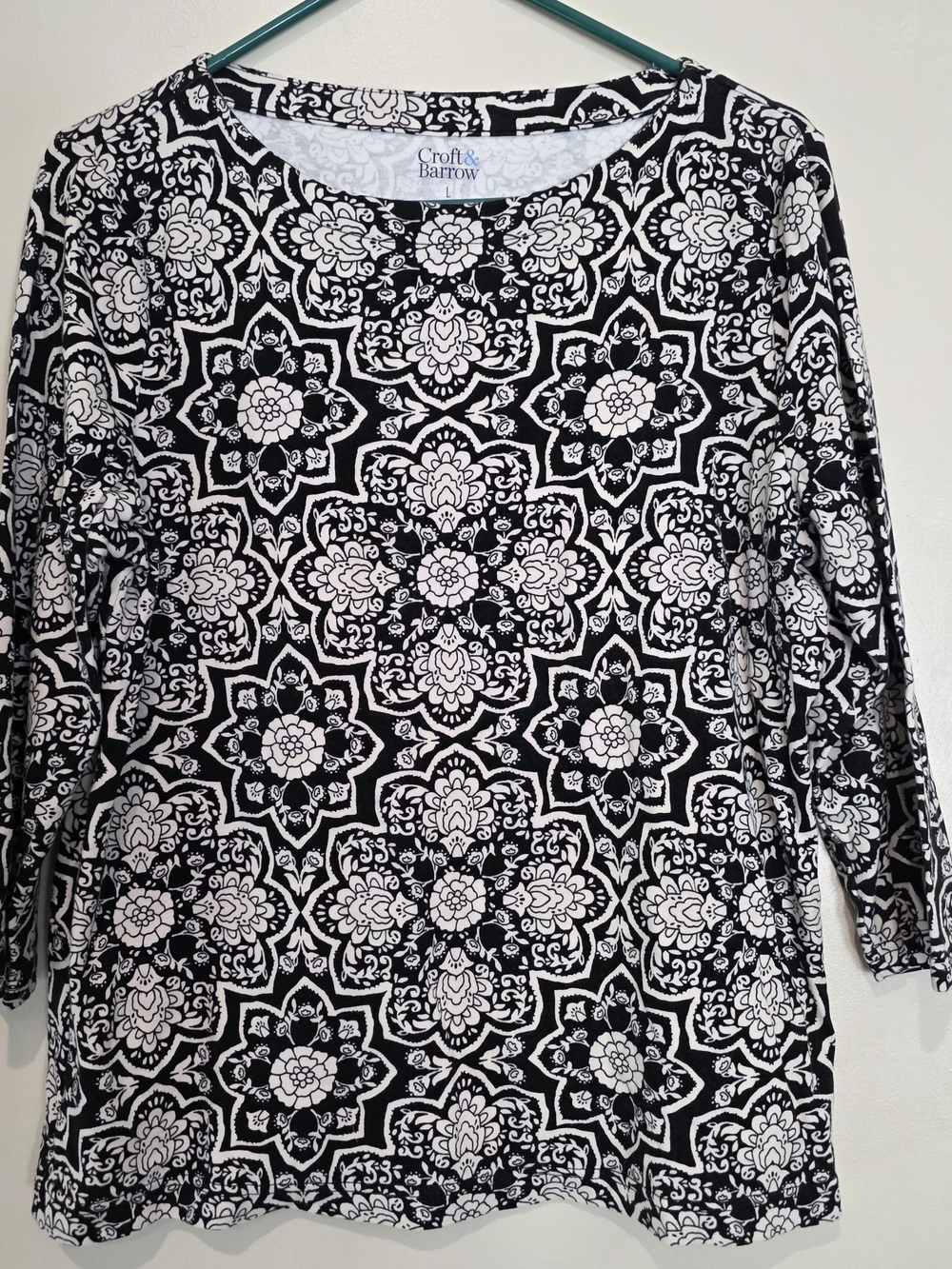 Croft & Barrow Womens Black White Floral Knit Top 3/4 Sleeve Round Neck L Cotton
